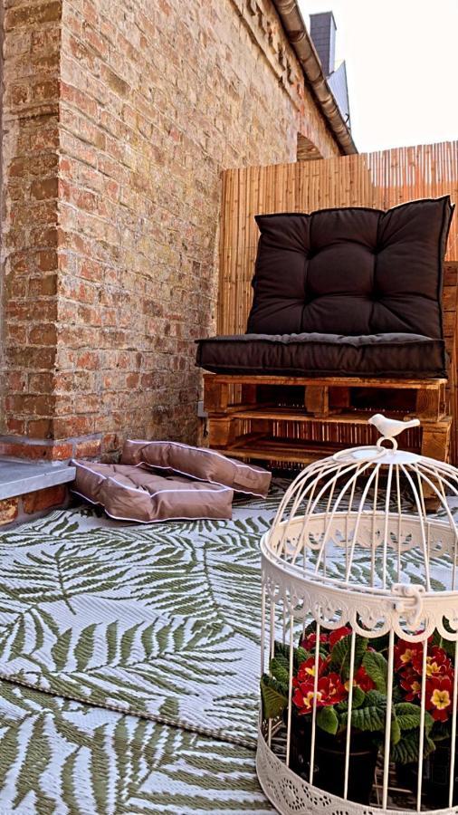 Au Petit Nid Froissart Bed & Breakfast Chimay Dış mekan fotoğraf