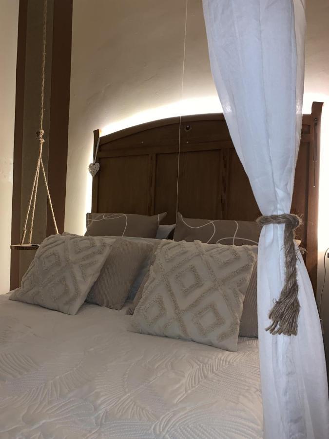 Au Petit Nid Froissart Bed & Breakfast Chimay Dış mekan fotoğraf